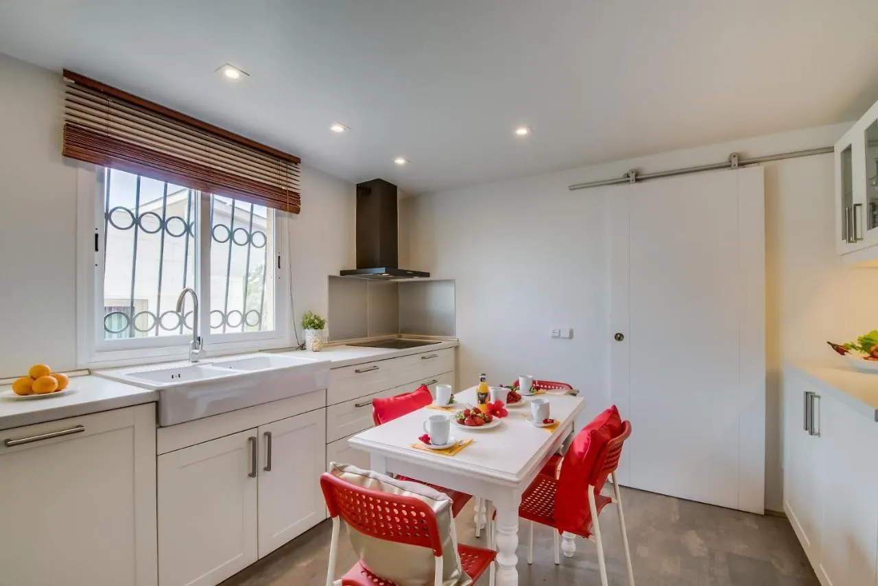 Ideal Property Mallorca - Veuremar Villa Alcanada 0*,