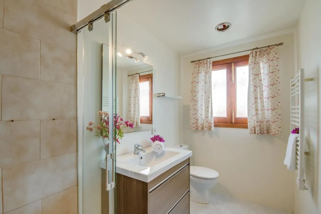 Ideal Property Mallorca - Veuremar Villa Alcanada Spain